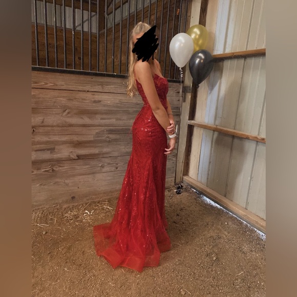 Sherri hill prom dress - Picture 9 of 10